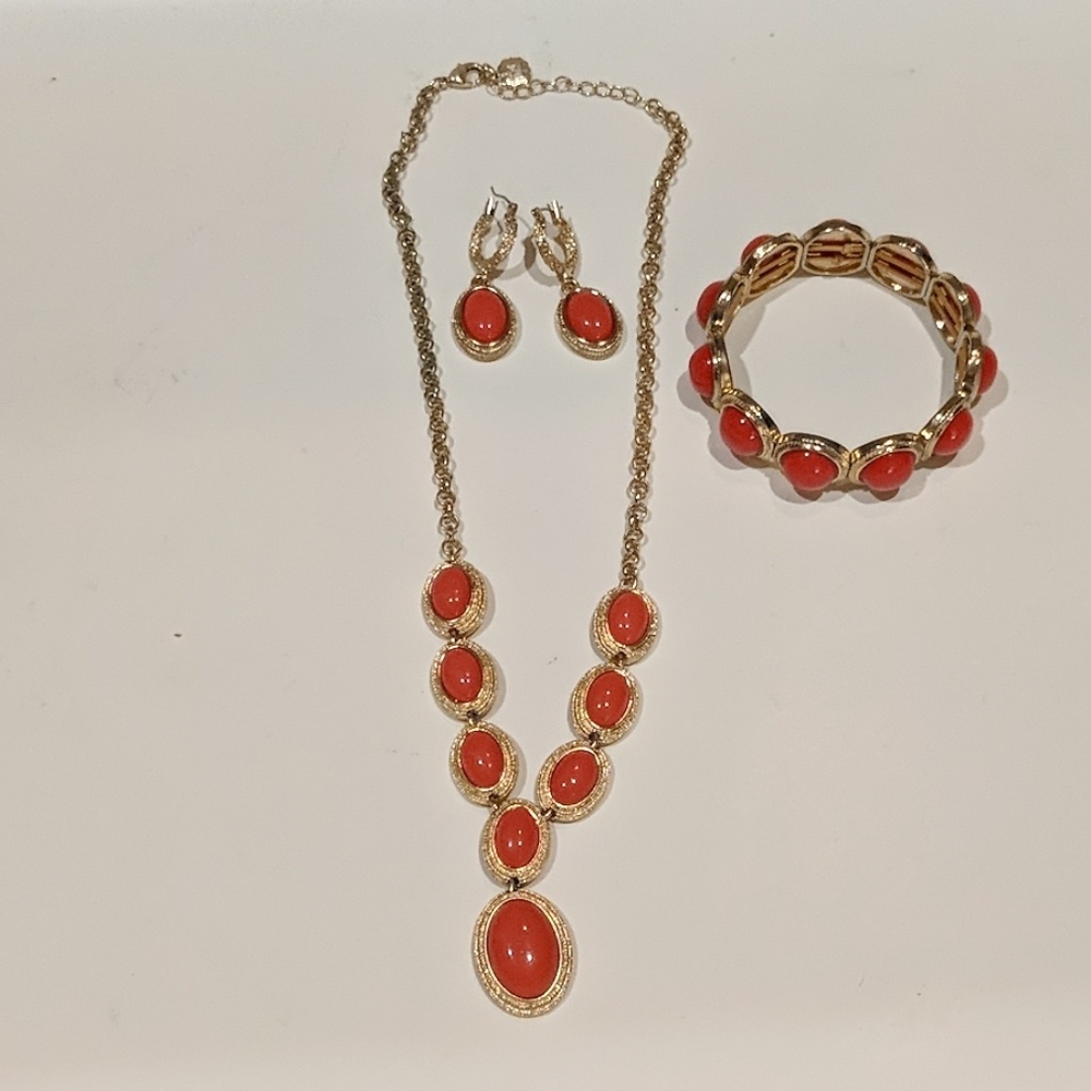 Coral and Gold Jewelry Set